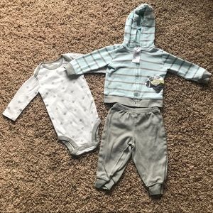 **SOLD** 🐘🛩GUC 9M Baby Boy Outfit🛩🐘